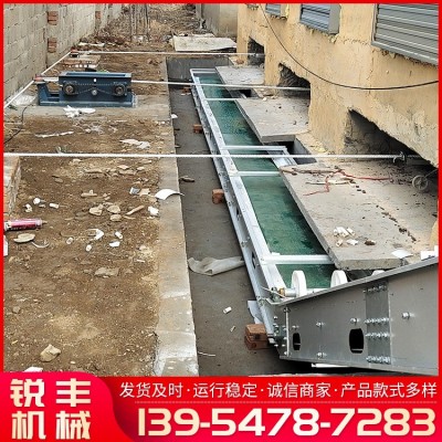 商家供應(yīng) 養(yǎng)殖全套設(shè)備橫向出糞自動(dòng)清糞機(jī) PVC皮帶不跑偏