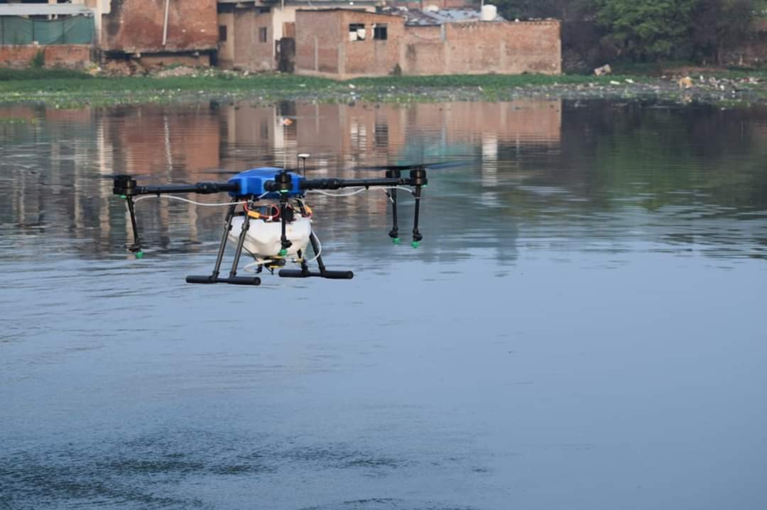 植保無人機、灑藥無人機，播種無人機，施肥無人機