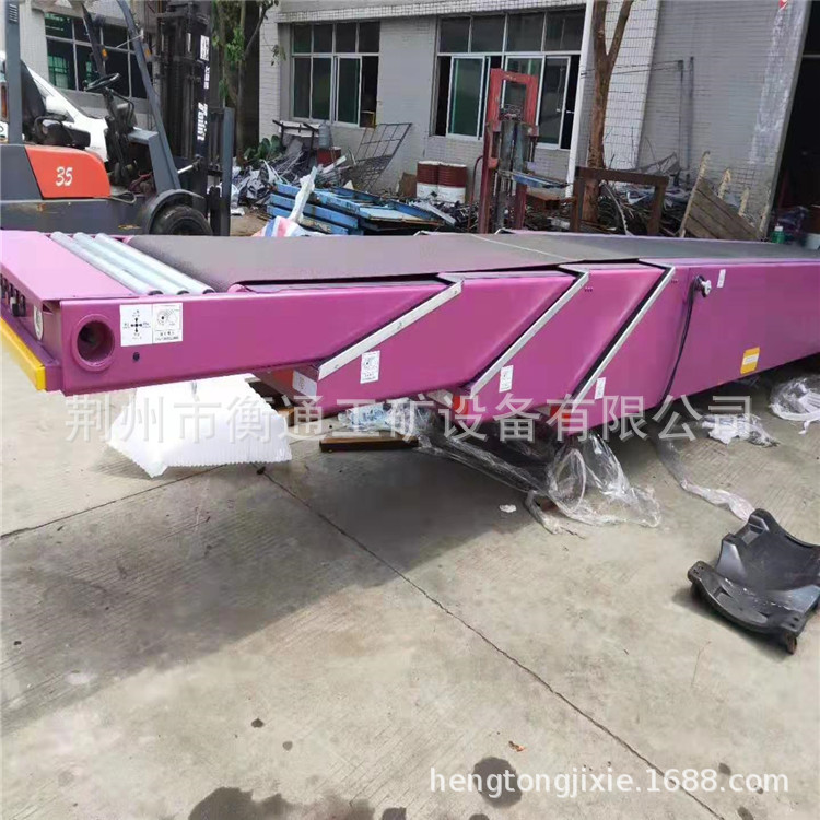 伸縮輸送機6