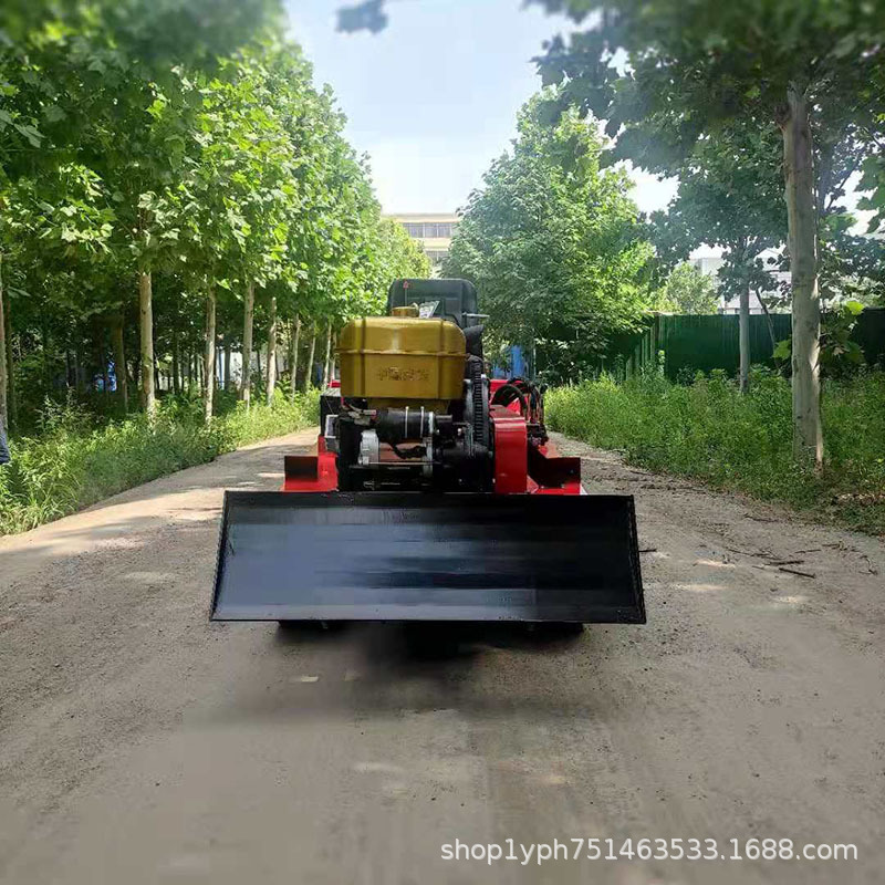 多功能果園管理機.jpg