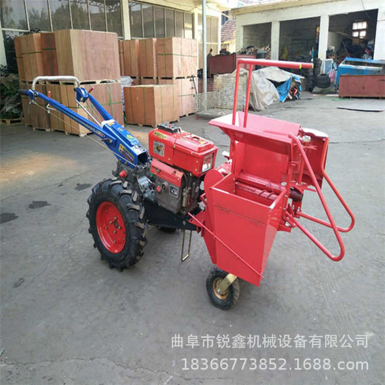 玉米收獲機(jī)20.jpg