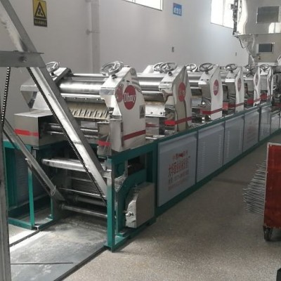 大杰 商用全自動(dòng)掛面機(jī) 低溫掛面生產(chǎn)線 面條機(jī)生產(chǎn)設(shè)備