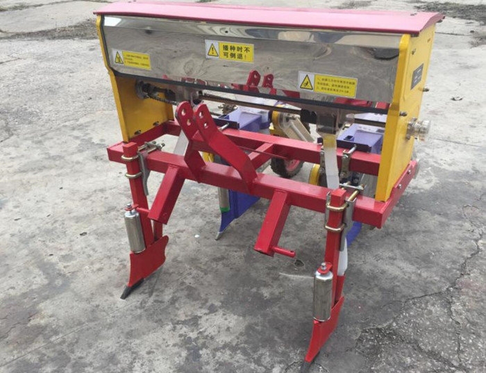 阜陽宏強(qiáng)2BYF-2型玉米精量施肥播種機(jī)