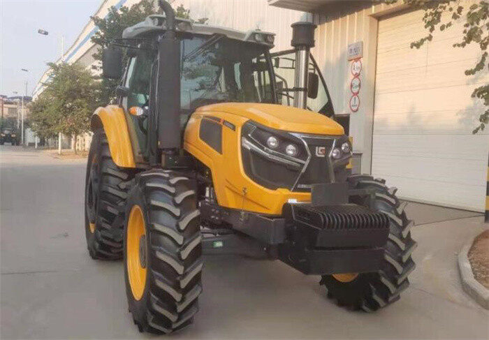 柳工HC2004輪式拖拉機(jī)