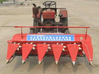 歐特威4S-150四輪前置式谷物收割機(jī)